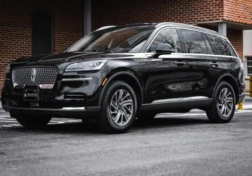 Luxury black car service for sightseeing and city tours in New Jersey and New York